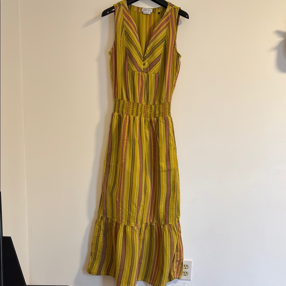 Striped Yellow Sleeveless Maxi Dress
